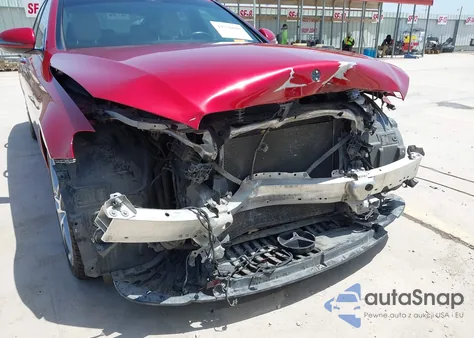 2017 Mercedes-Benz E 300 z USA, uszkodzony, nr VIN WDDZF4JB4HA186828